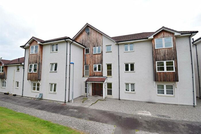 2 Bedroom Flat For Sale In Admirals Court, Westhill, IV2