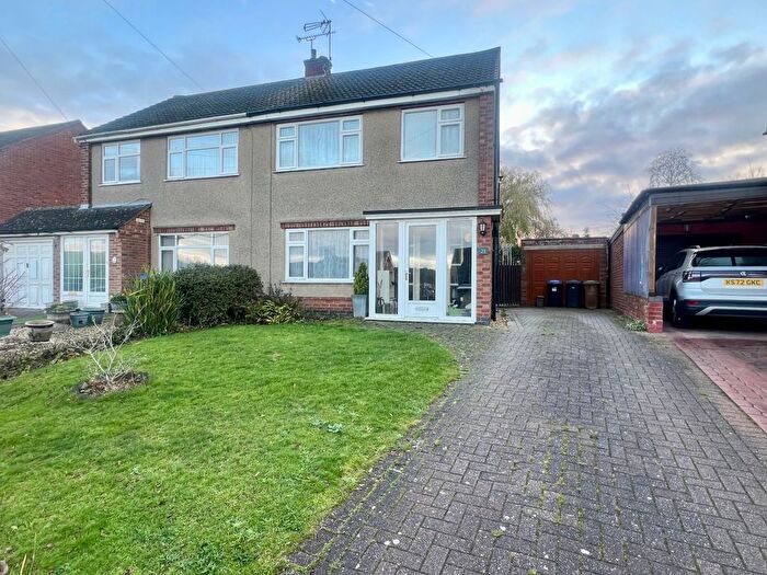 3 Bedroom Semi Detached House For Sale In St. Augustin Way, Daventry, NN11