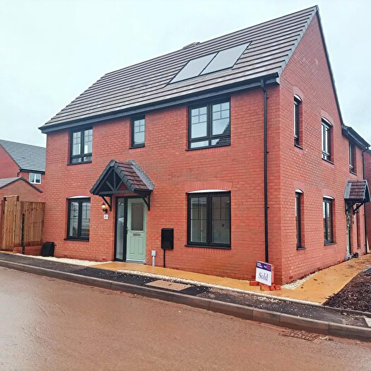 3 Bedroom House To Rent In Grosmont Grove, Stafford., ST16