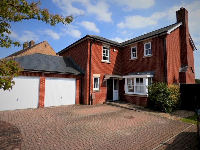 4 Bedroom Detached House To Rent In Printers Place, Over Wallop, SO20