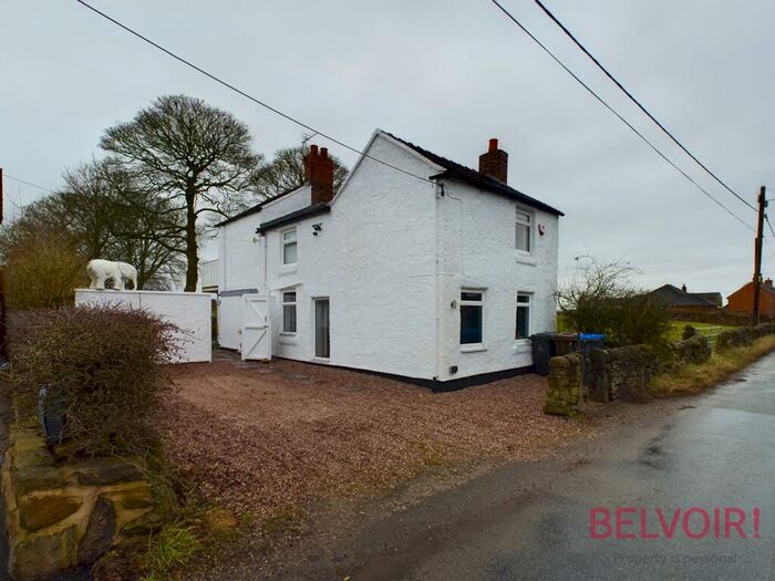 2 Bedroom Cottage For Sale In Broad Lane, Brown Edge, Stoke-on-Trent, ST6