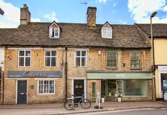 2 Bedroom Apartment To Rent In Corn Street, Witney, Oxfordshire, OX28