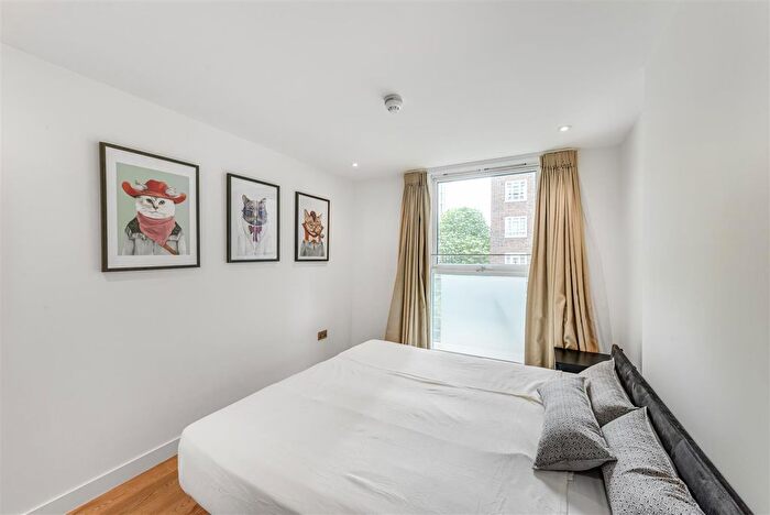 3 Bedroom Flat To Rent In Neville House, Page Street, Westminster, London, SW1P