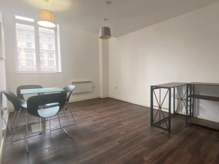 1 Bedroom Flat To Rent In The Strand, Liverpool, L2