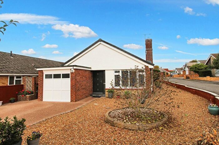 3 Bedroom Detached Bungalow For Sale In Glendale Crescent, Salisbury, SP1