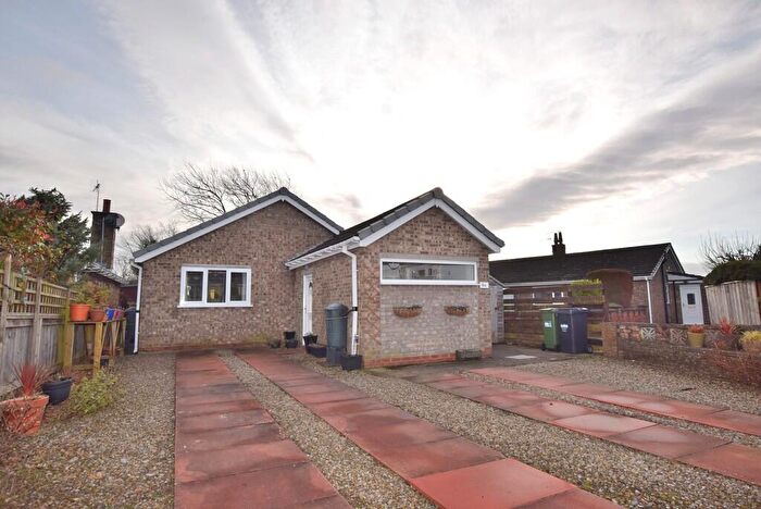 2 Bedroom Detached Bungalow To Rent In White Rose Crescent, Richmond, DL10