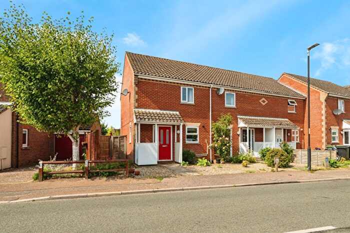2 Bedroom End Terrace House For Sale In Shelfanger Road, Roydon, Diss, IP22