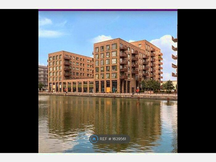 2 Bedroom Flat To Rent In Frobisher Yard, London, E16