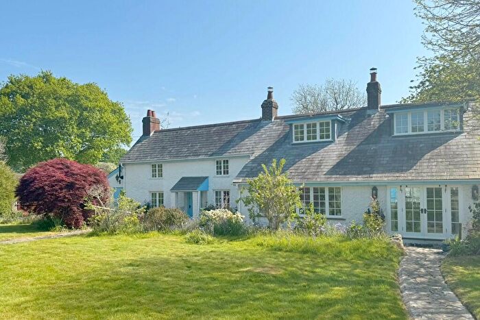 4 Bedroom Detached House For Sale In Silver Street, Sway, Lymington, Hampshire, SO41