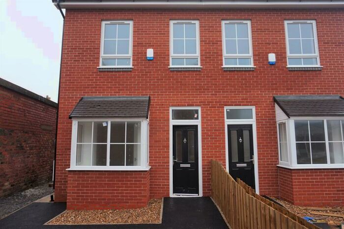 3 Bedroom Semi-Detached House To Rent In Coleridge Street, Liverpool, L6