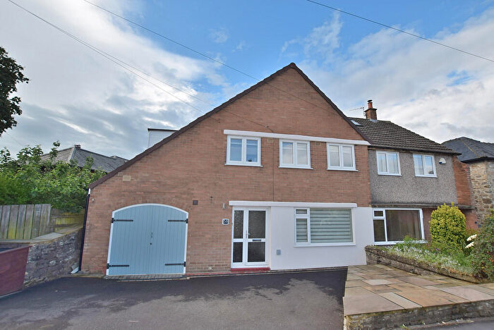 3 Bedroom Semi-Detached House For Sale In Darlington Road, Richmond, DL10
