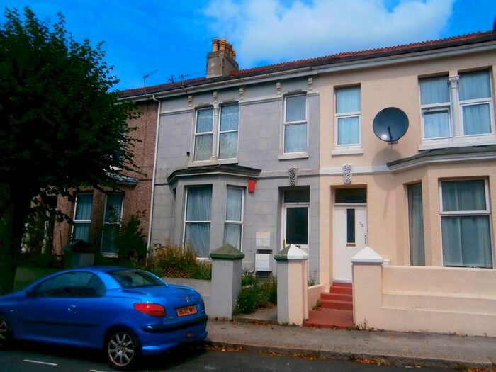 2 Bedroom Flat To Rent In Belgrave Road, Mutley, Plymouth, PL4