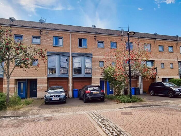 3 Bedroom Town House To Rent In Maude Street, Ipswich, IP3