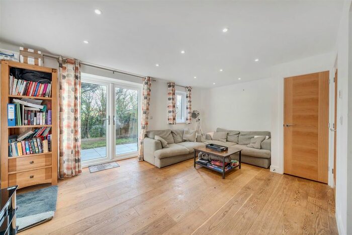 4 Bedroom Semi-Detached House For Sale In Huckleberry Lane, Lane, Newquay, TR8