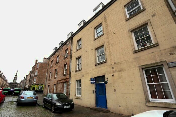 1 Bedroom Flat To Rent In North Leith Mill, Leith, Edinburgh, EH6