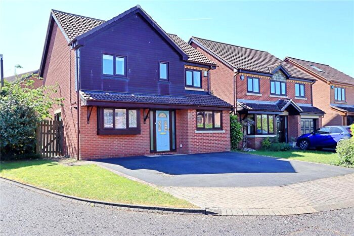 4 Bedroom Detached House For Sale In Maxham, Shenley Brook End, Milton Keynes, MK5