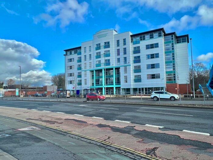 2 Bedroom Apartment To Rent In Military Road, Portsmouth, PO3