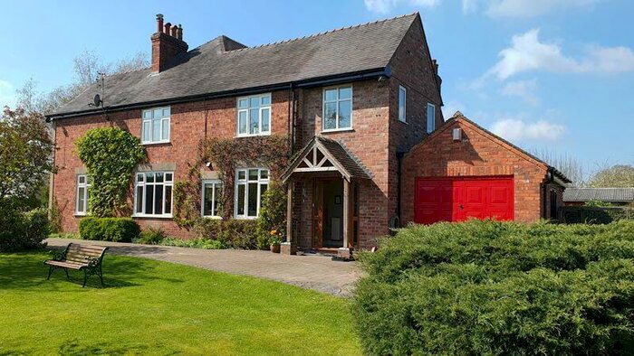 4 Bedroom House For Sale In Coton Croft, Coton, Staffordshire, ST20