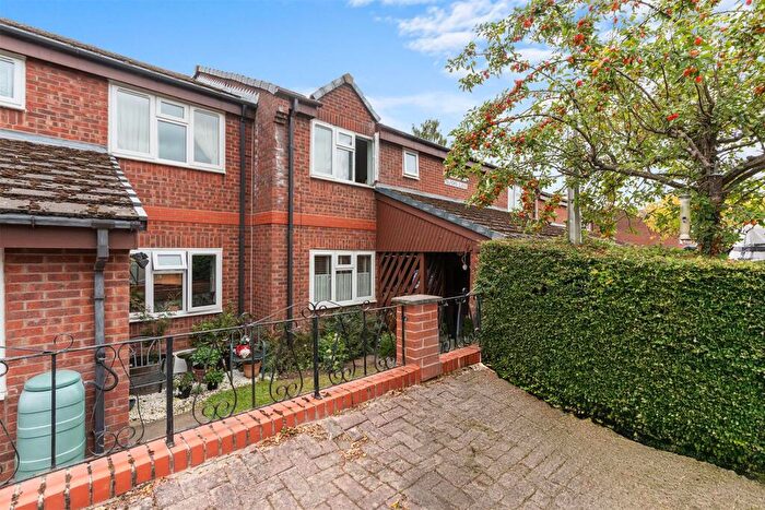 1 Bedroom Retirement Property For Sale In Telford Close, Macclesfield, SK10