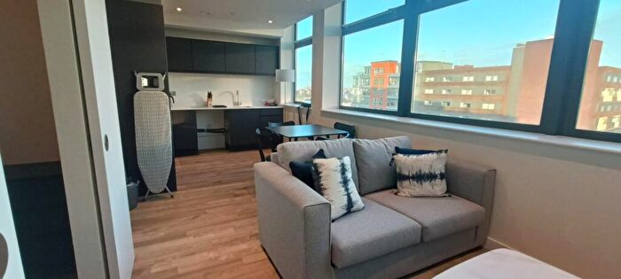 1 Bedroom Apartment For Sale In Seymour Grove, Old Trafford, Stretford, M16