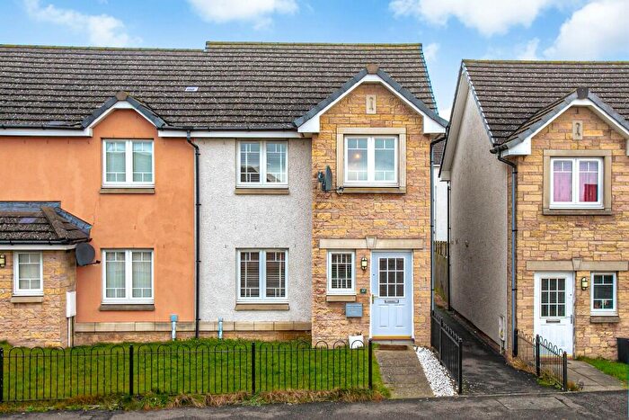 3 Bedroom End Of Terrace House To Rent In Trondheim Parkway, Dunfermline, Fife, KY11