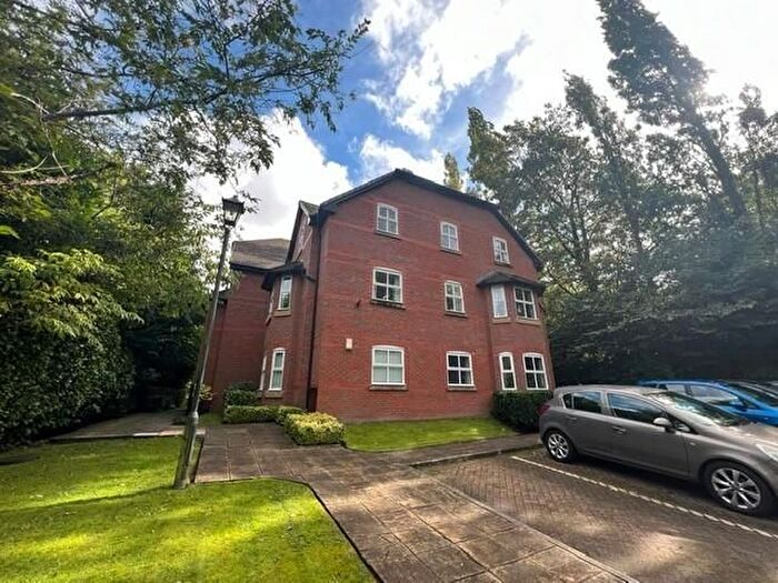 2 Bedroom Flat To Rent In Mansart Court, Didsbury, Manchester, M20