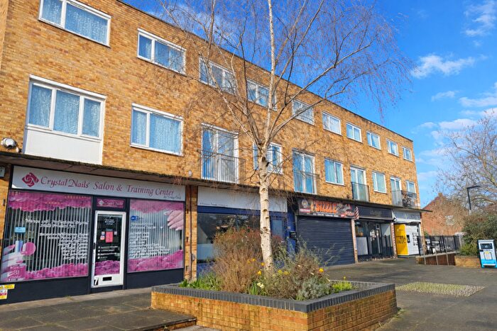 3 Bedroom Maisonette To Rent In Forest Hills Drive Premier Parade, Southampton, SO18