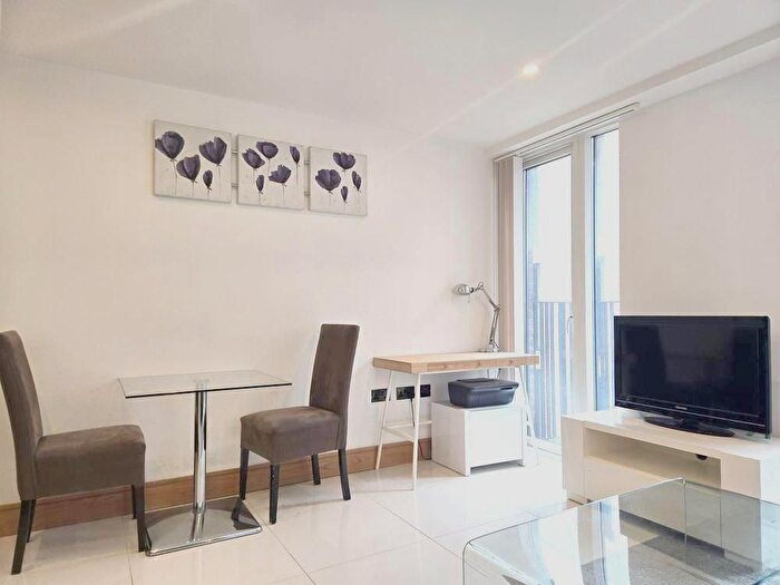 1 Bedroom Flat To Rent In Unison, Churchway, NW1
