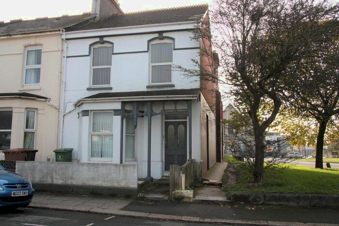 2 Bedroom Flat To Rent In Cromwell Road, Plymouth, PL4