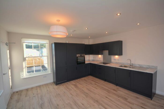 2 Bedroom Flat To Rent In Bishops Hill Road, Tornagrain, Inverness, IV2