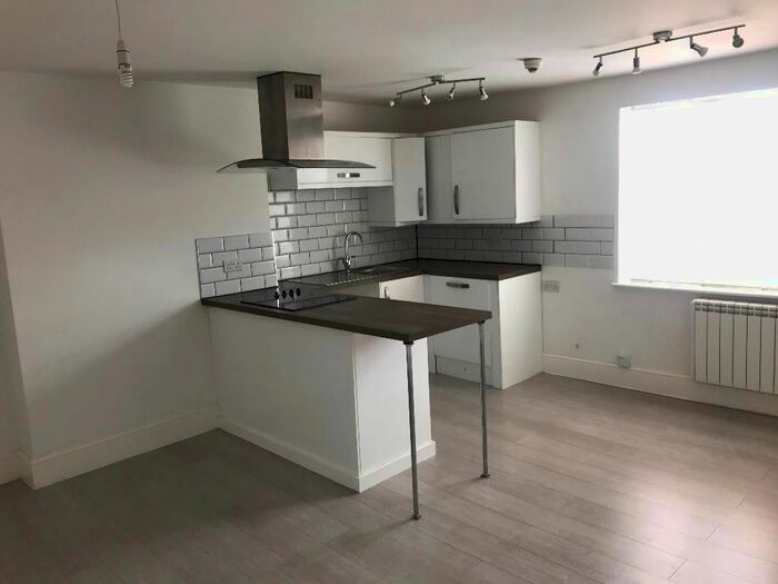 2 Bedroom Flat To Rent In Town Street, Pinxton NG16