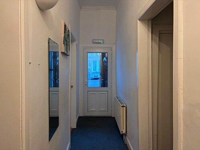 5 Bedroom Flat To Rent In Brunswick Street, Edinburgh, EH7