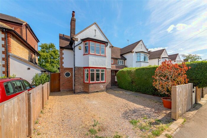 4 Bedroom Semi-Detached House To Rent In Cherry Hinton Road, Cambridge, Cambridgeshire, CB1