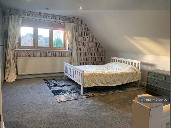 1 Bedroom Flat To Rent In Barnscroft, Stone, Hilderstone, ST15