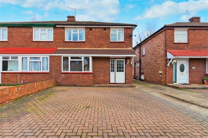 3 Bedroom Semi-Detached House To Rent In Fairway Avenue, West Drayton, Middlesex UB7