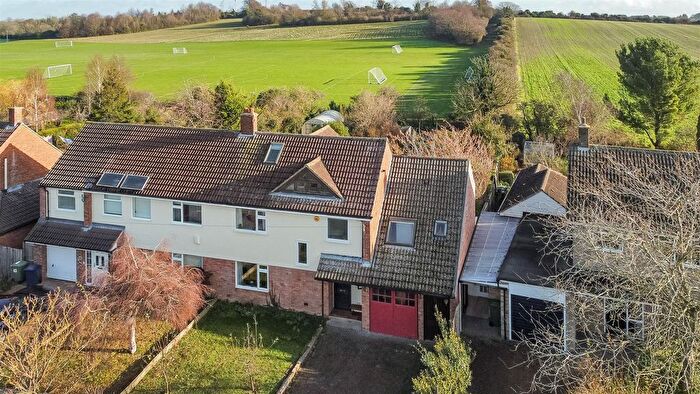 5 Bedroom Semi-Detached House For Sale In Beaumont Road, Cambridge, CB1