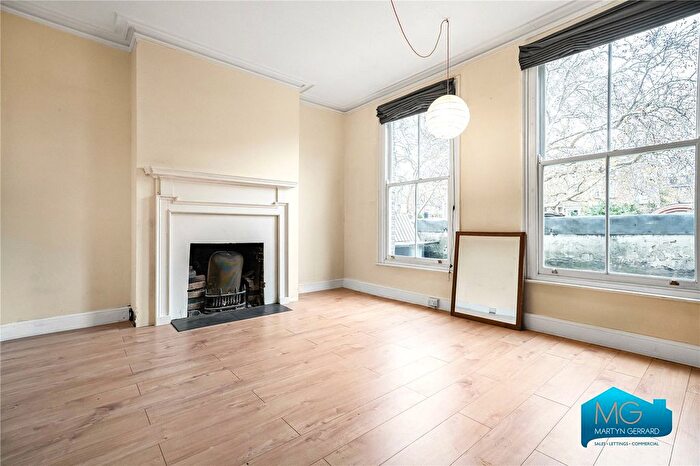 2 Bedroom Flat To Rent In Highgate Road, Kentish Town, London, NW5