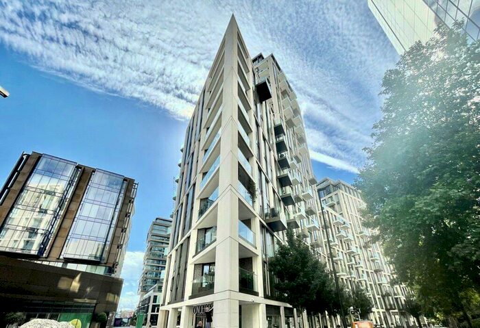 2 Bedroom Apartment For Sale In Gauging Square, Wapping, E1W