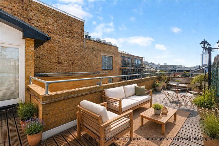 2 Bedroom Flat For Sale In Horselydown Mansions, Lafone Street, London, SE1