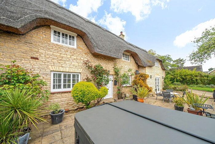 4 Bedroom Cottage For Sale In Empingham, Oakham, LE15