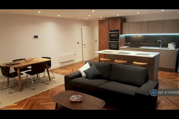 2 Bedroom Flat To Rent In Owen Street, Manchester, M15