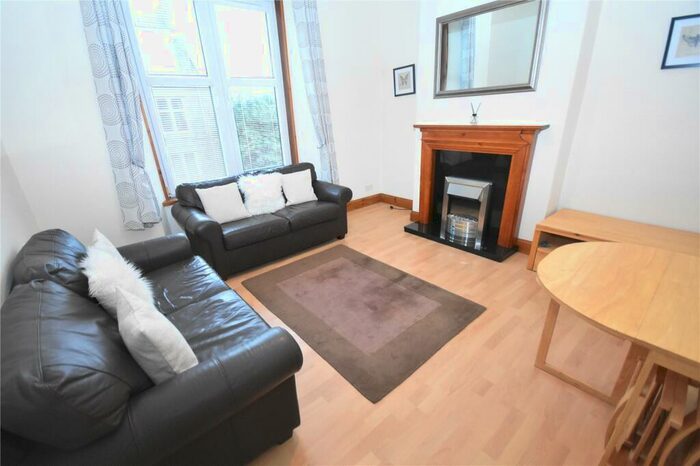 2 Bedroom Flat To Rent In Hartington Road, St Floor Right, Aberdeen, Aberdeen, AB10