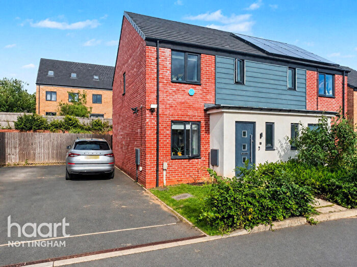 3 Bedroom Semi-Detached House For Sale In Sandfield Road, Radford, NG7