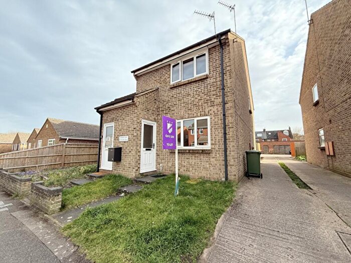 1 Bedroom Apartment To Rent In Segsbury Road, Wantage, Oxfordshire, OX12