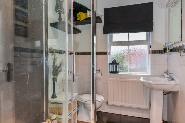 4 Bedroom Town House To Rent In Teale Court, Chapel Allerton, Leeds, LS7