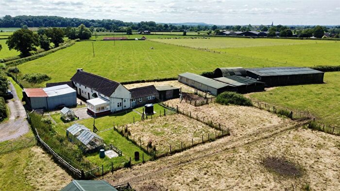 3 Bedroom Detached House For Sale In Church Lane, Northwood Green, Westbury-On-Severn, GL14