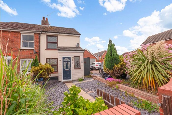 2 Bedroom End Of Terrace House For Sale In Wantz Road, Maldon, CM9