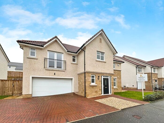 5 Bedroom Detached House For Sale In Gateside Road, Stepps, G33