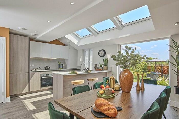 4 Bedroom Semi Detached House For Sale In Tattenhoe Park, Priestley Drive, Milton Keynes, Buckinghamshire, MK4