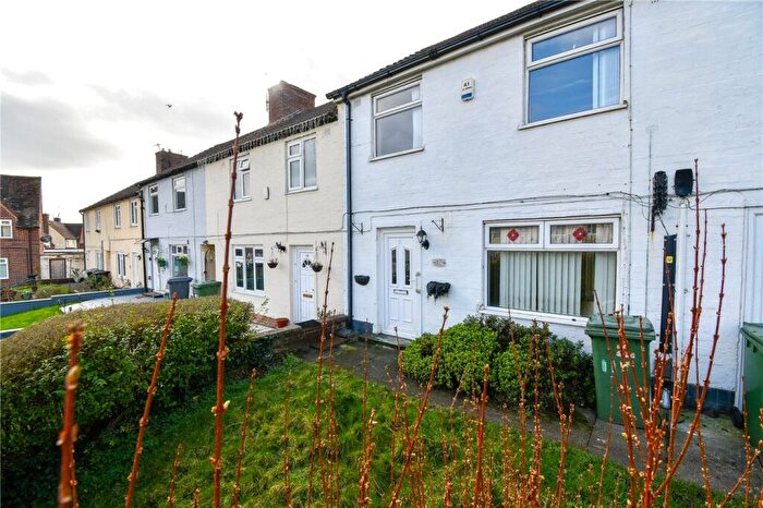 2 Bedroom Terraced House For Sale In Pemberton Road, Woodchurch, Wirral, CH49